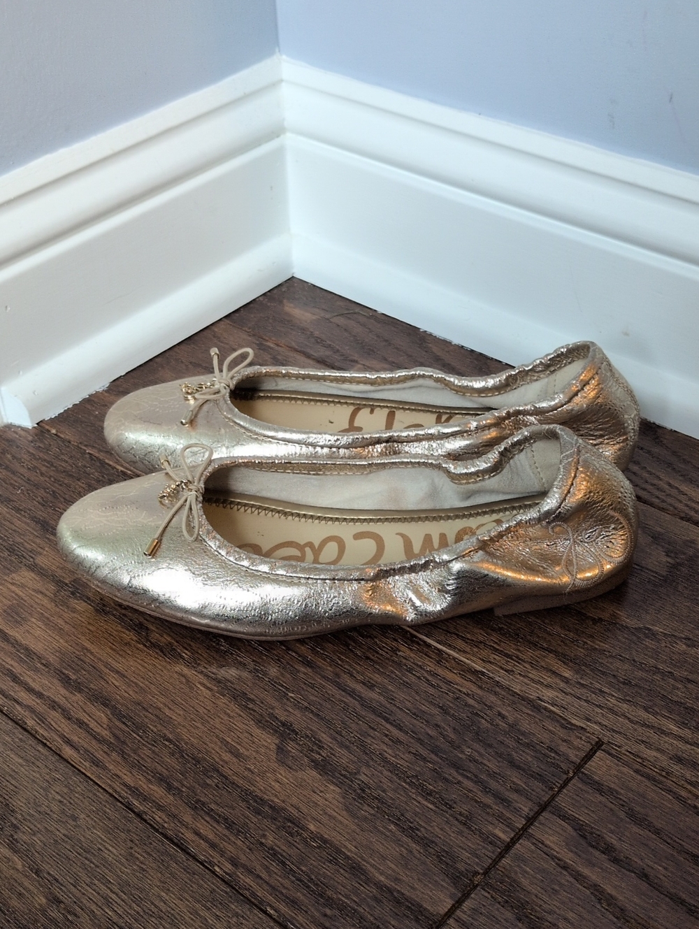 Sam Edelman Women's Gold Metallic Felicia Leather Ballet Flats 5.5 - Picture 4 of 10